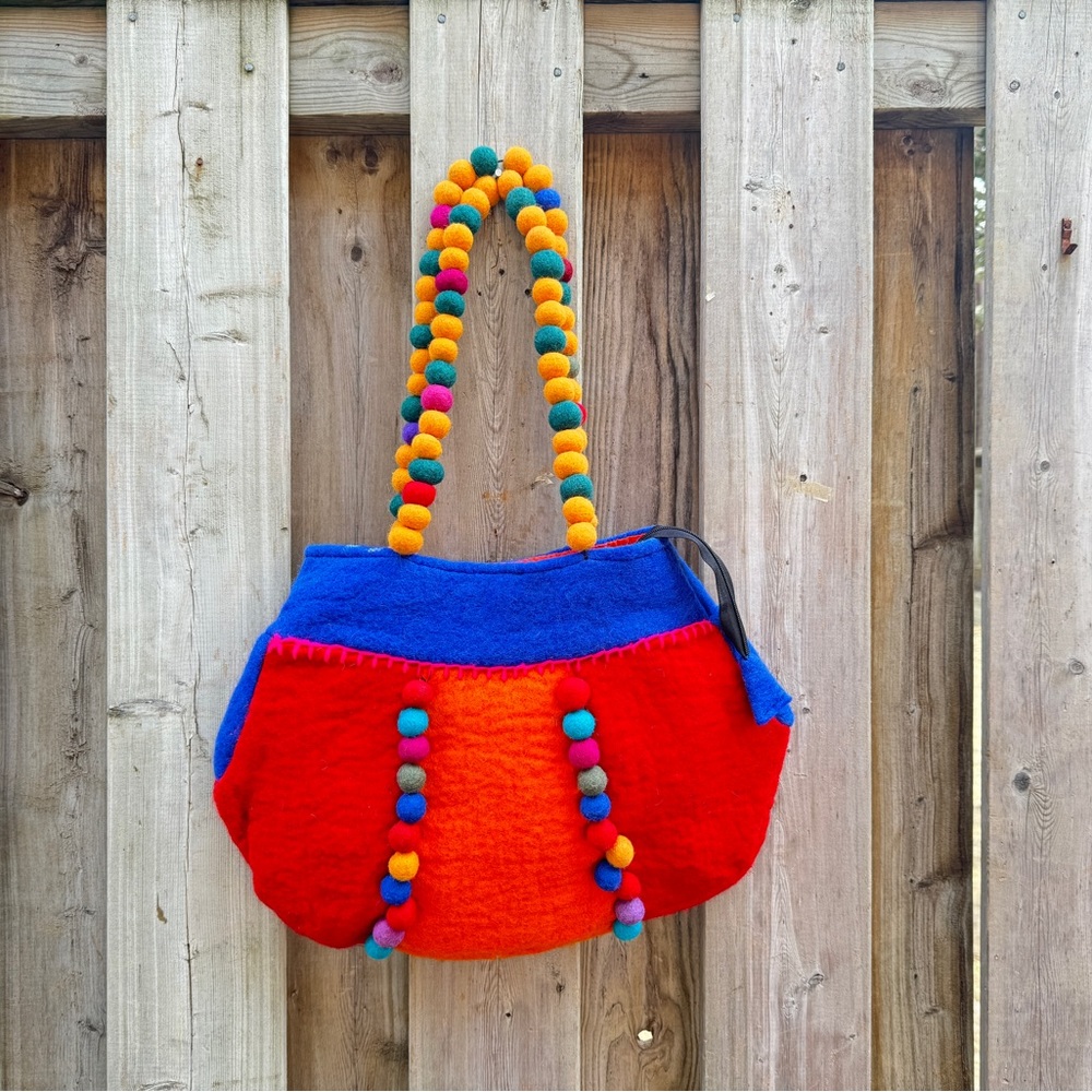New Artisan Felted Wool shoulder Bag with Zipper